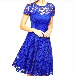 Blue Lace Round Neck Short Sleeve Mini Dress